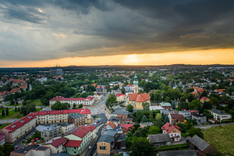 Tychy zwalniają z czynszu restauracje