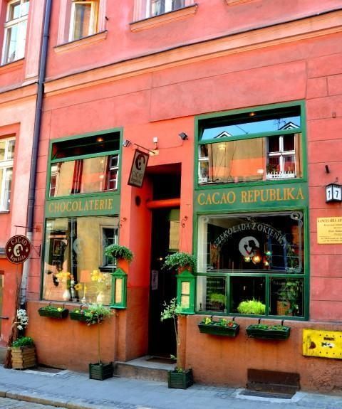 Benedyktyńskie trunki w poznańskich kawiarniach