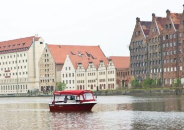 Qubus Hotel Gdańsk: Q-łódka już na wodzie