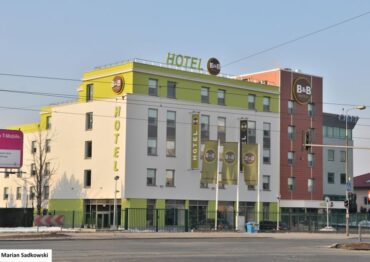 76 000 gości hotelu B&B Warszawa-Okęcie