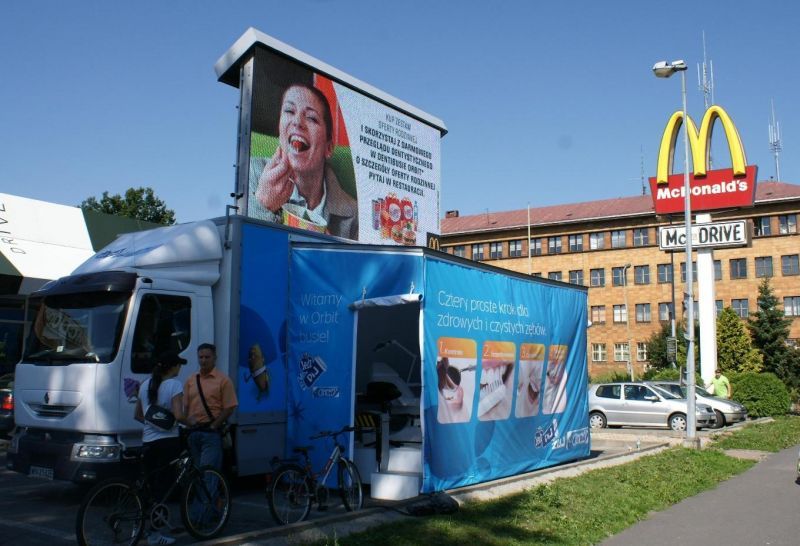 Orbit® i McDonald’s w trosce o piękny uśmiech