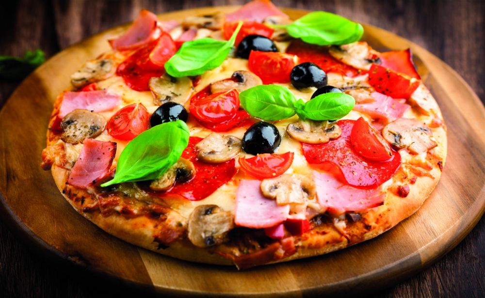 W Neapolu, w Nowym Jorku czy w domu –  przepis na pizzę