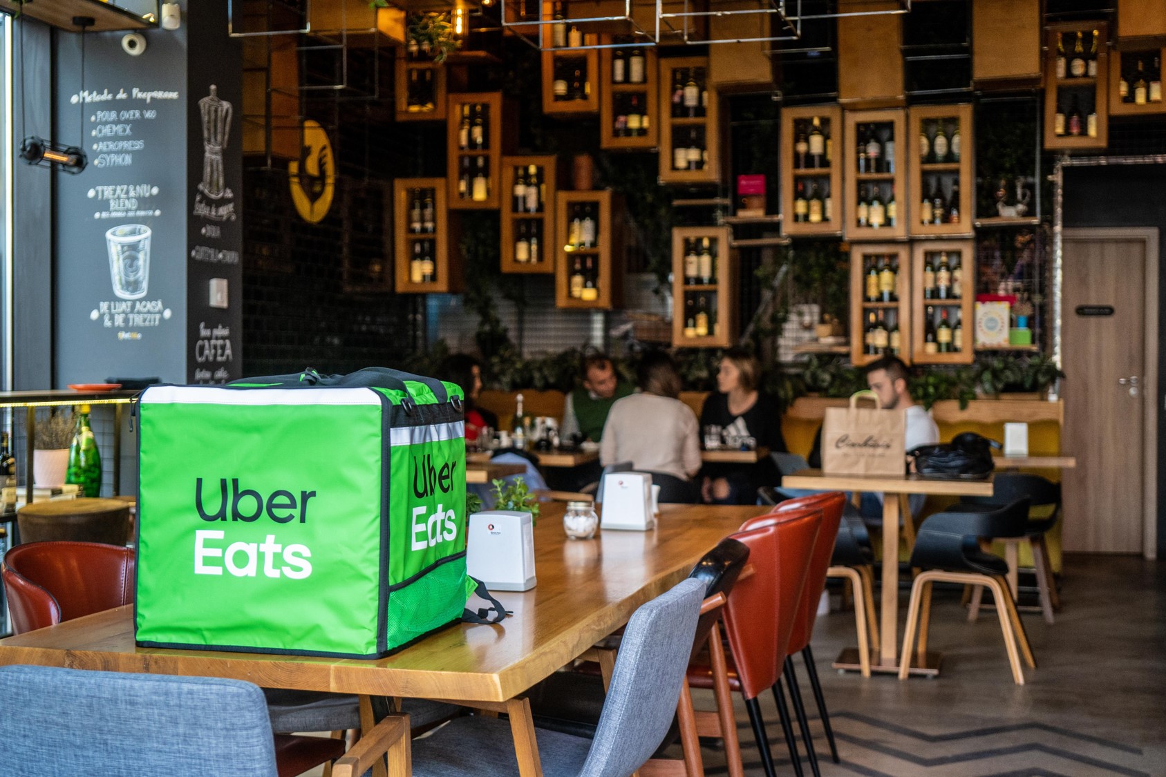 Uber Eats wprowadza nowe środki wsparcia dla restauracji