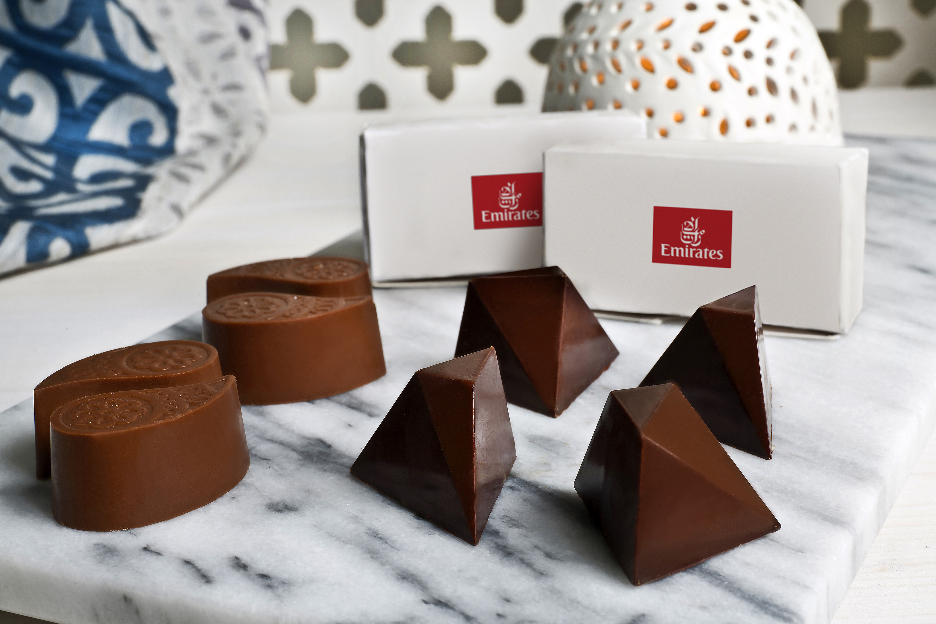 Światowy Dzień Czekolady: Linie Emirates przewożą ponad 11 mln kawałków czekolady