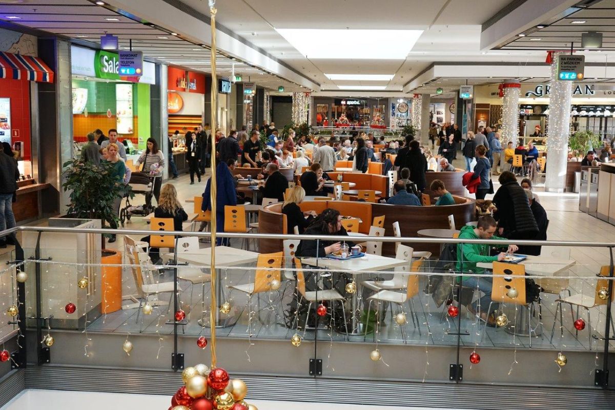 Focus Mall Bydgoszcz z powiększoną strefą food court
