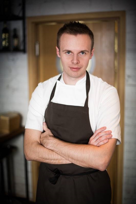 Sebastian Olma obejmuje stanowisko Chefa Kuchni w nowej restauracji Wilcza 50