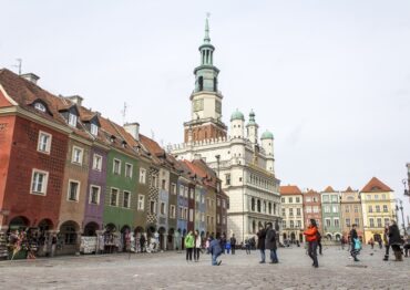 Poznań: Rada miasta za przesunięciem terminu opłat za koncesje na sprzedaż alkoholu w restauracjach