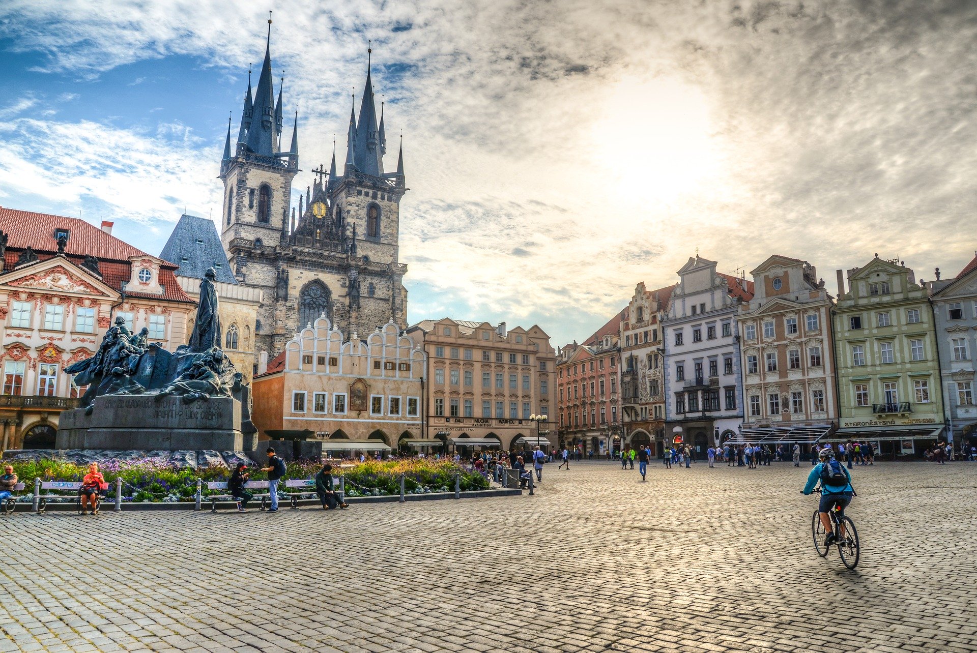 Czesi płacą za przyszłe jedzenie i napoje