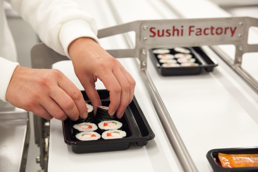 Wielkopolska fabryka sushi podwaja moce i zwiększa zatrudnienie
