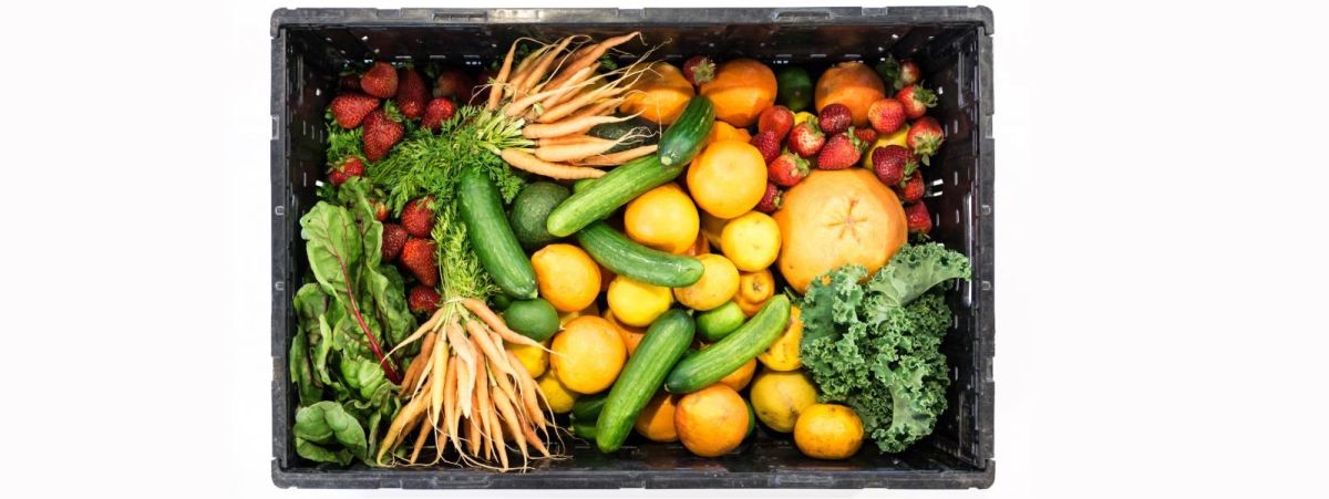 Polacy jedzą więcej warzyw i owoców