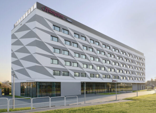 Hotel Hampton by Hilton Kraków Airport już otwarty