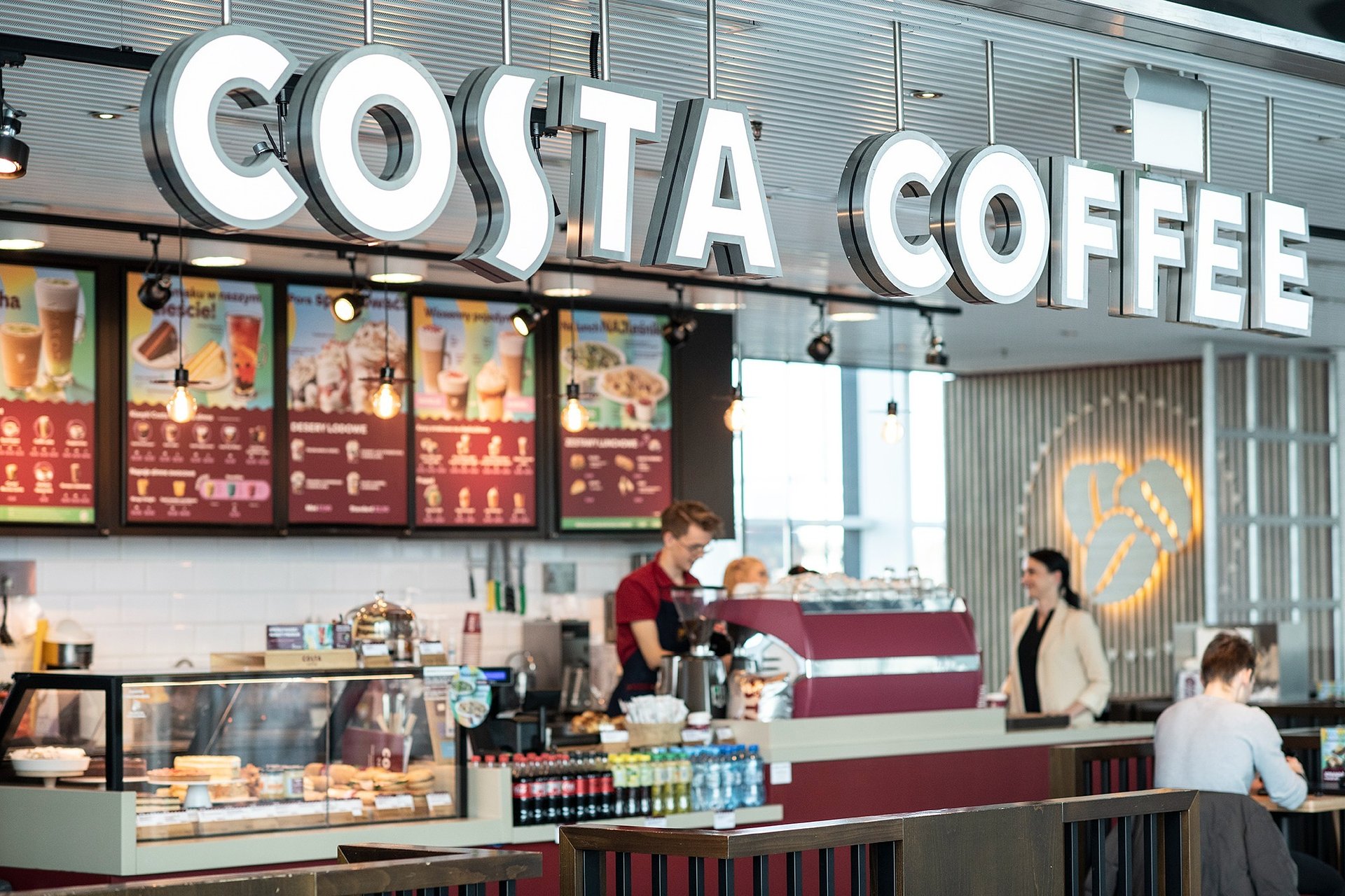 Costa Coffee otwiera trzy nowe kawiarnie