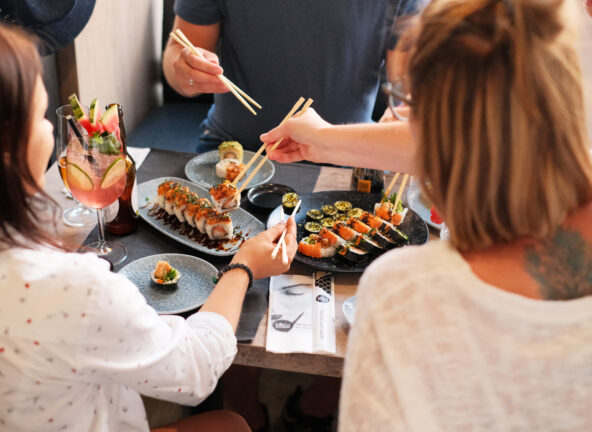 Przedłużone umowy i nowe otwarcia Koku Sushi
