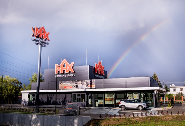 MAX Premium Burgers uruchamia 25. restaurację w Polsce i drugą w Krakowie