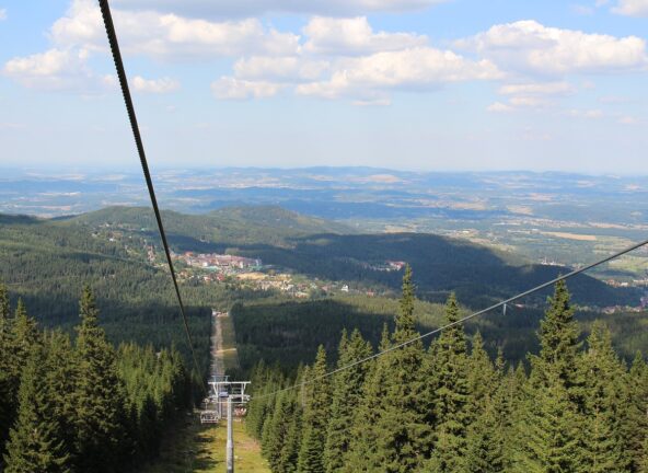 Rezerwacje na długi weekend i sylwestra w hotelach ruszyły z impetem