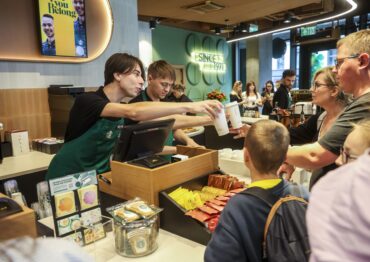 Starbucks otwiera pierwszą kawiarnię w Radomiu