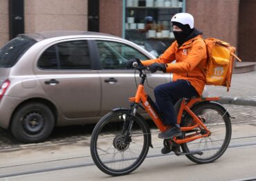 Pyszne.pl i Stowarzyszenie Zdrowy Rower przeszkolili łódzkich kurierów