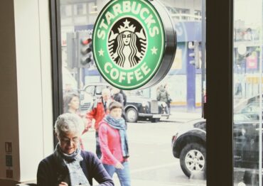 Zmiana polityki Starbucks w Ameryce Północnej