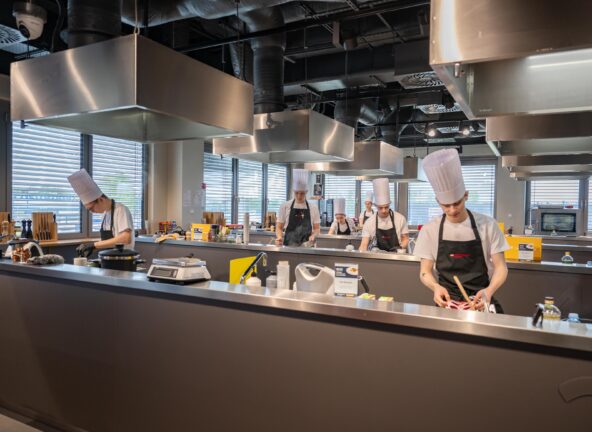 Chefs en Or 2025 – zobacz kulisy rywalizacji najlepszych młodych kucharzy