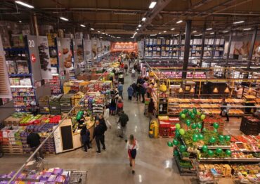 Zmodernizowana hala Selgros w Poznaniu otwarta