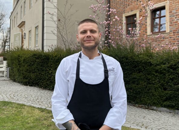 Mateusz Rosiak: Lokalność, sezonowość i technika fine dining w nowoczesnym wydaniu