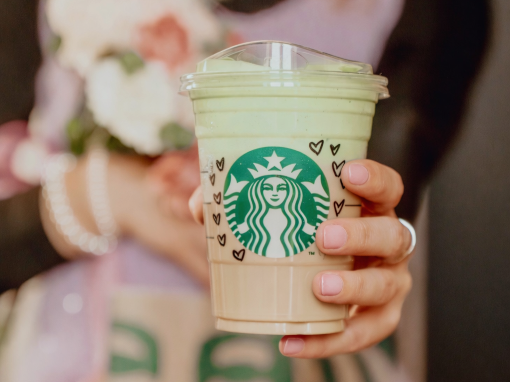 Starbucks wydłuża walentynkową ofertę na cały luty