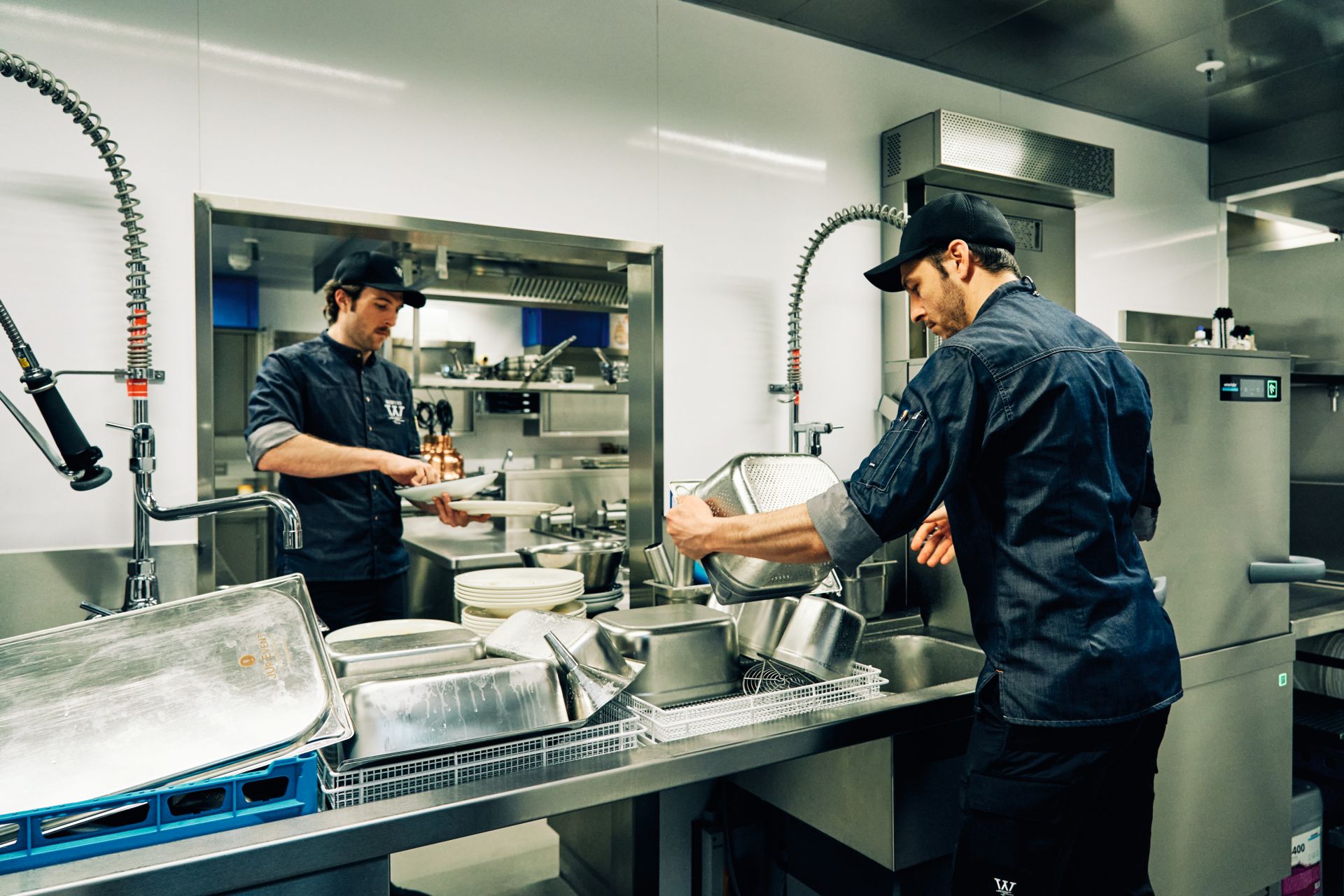 Dlaczego nowoczesne restauracje myślą systemowo  o zmywaniu?