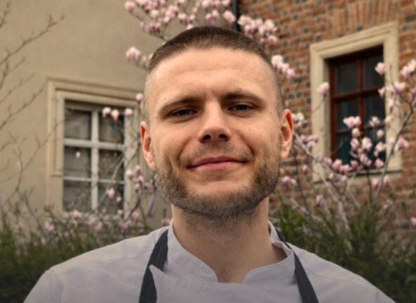 Zamek Topacz:  Sezonowa karta pod znakiem regionalności i kulinarnych wspomnień