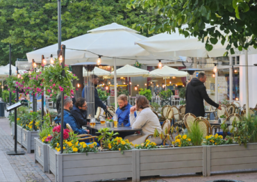 Rok 2025 przyniósł rekordy w turystyce. Przed branżą HoReCa kluczowy sezon letni