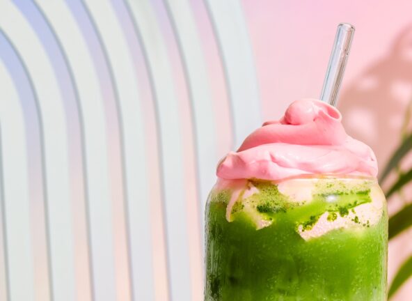 TikTok zmienia gastronomię. Matcha rośnie w siłę na Pyszne.pl