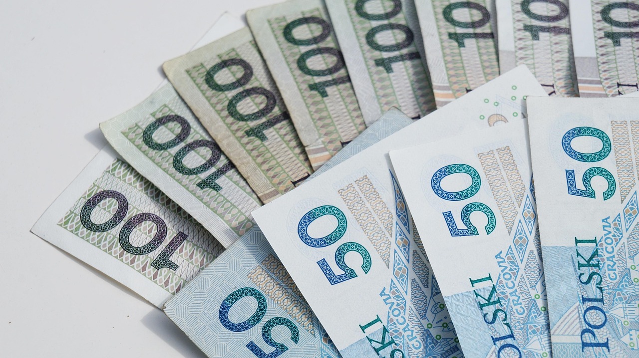 Pensja minimalna 2027. Ministerstwo podało proponowaną wysokość “najniższej krajowej”