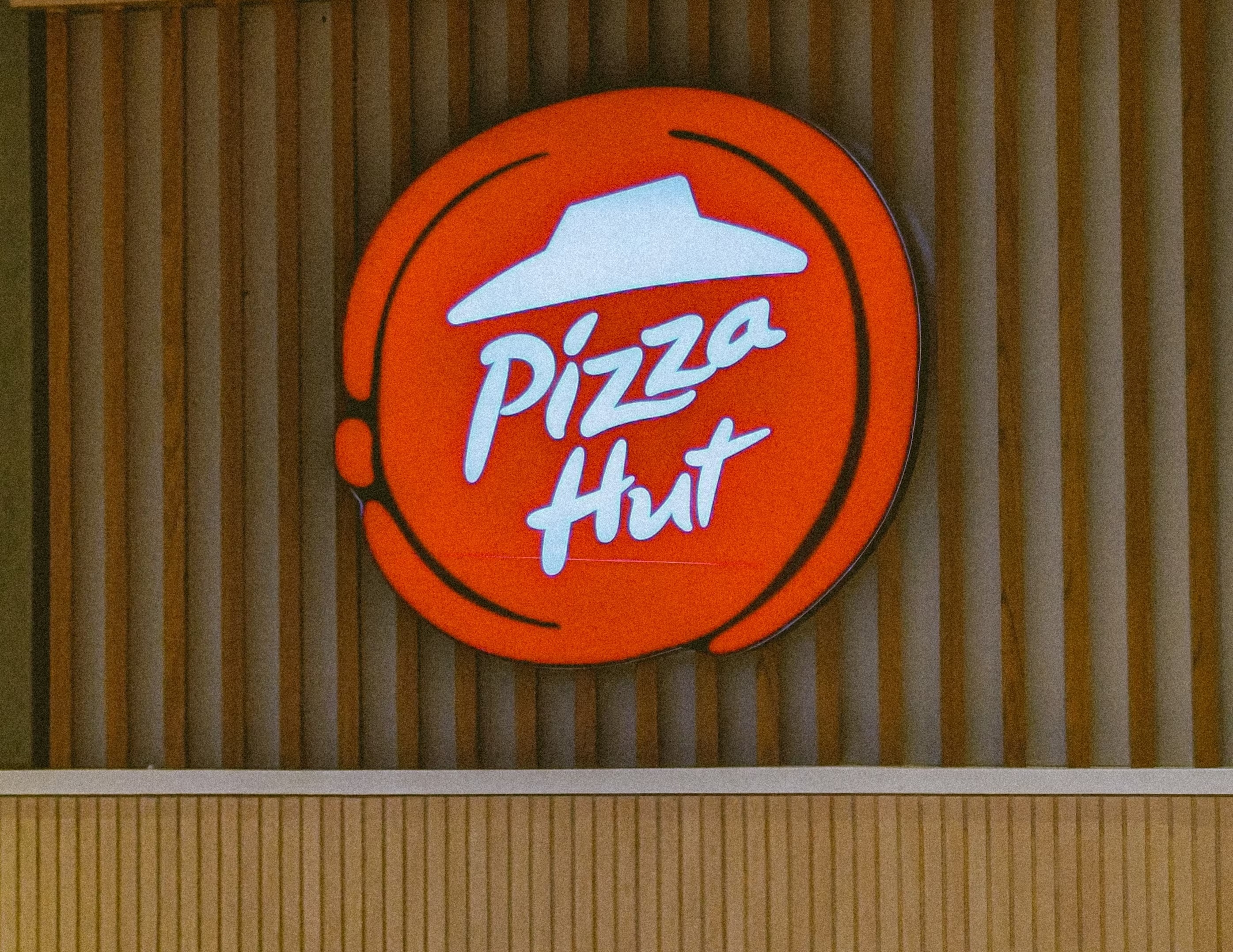 Pizza Hut ma nowego właściciela. Sieć sprzedano za 2,7 mld dolarów